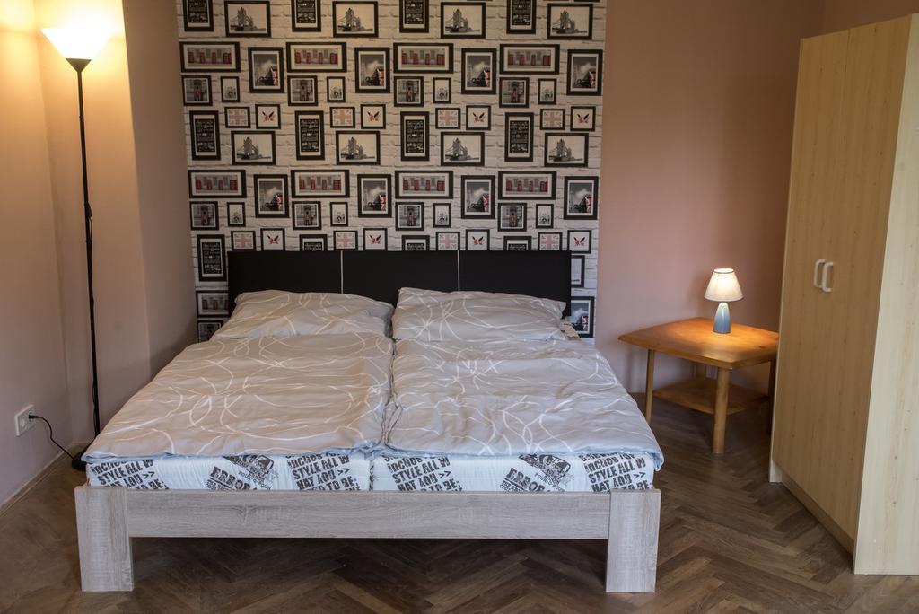 Dolce Rita Apartman Apartment บูดาเปสต์ ภายนอก รูปภาพ